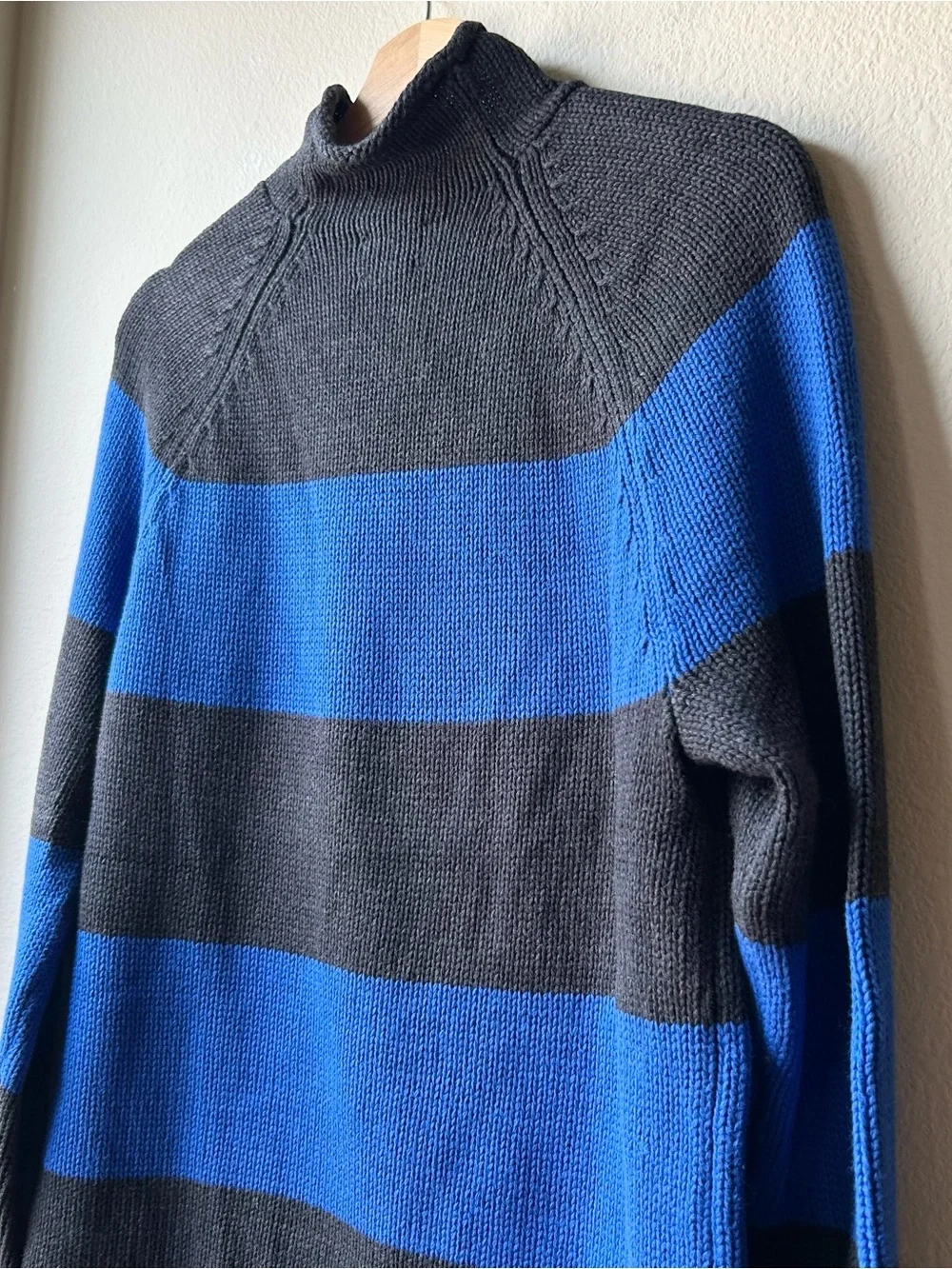 J. Crew 1988 Rollneck sweater in cotton hoop stripe Hthr Black Regal Blue Sz M